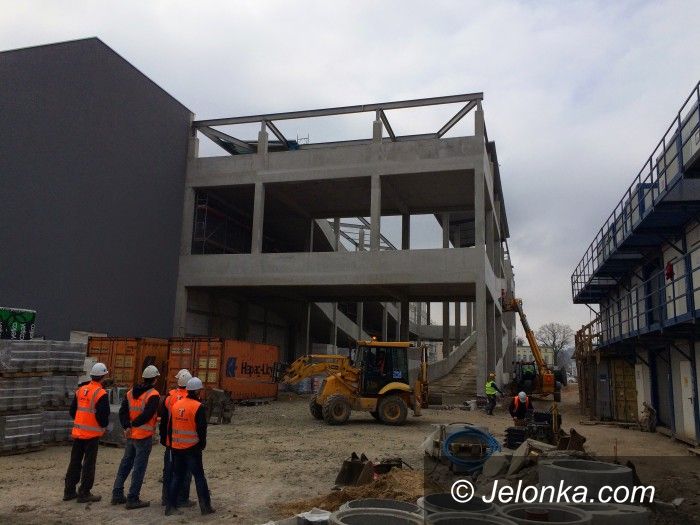 Jelenia Góra: Nowa galeria – w październiku