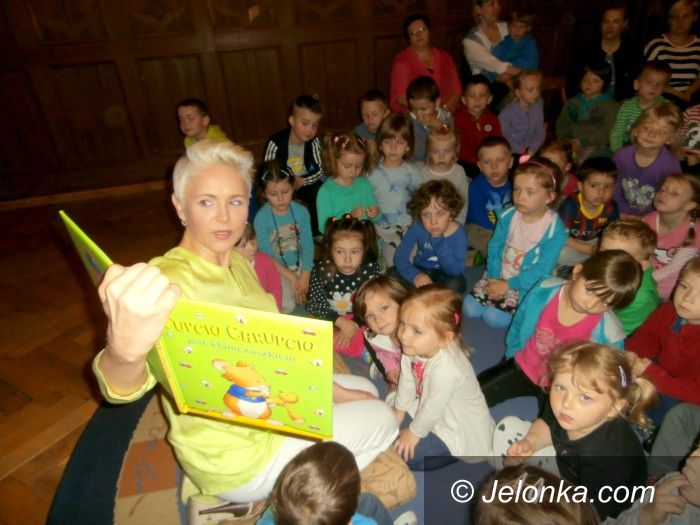 Jelenia Góra: Anna Samusionek u przedszkolaków