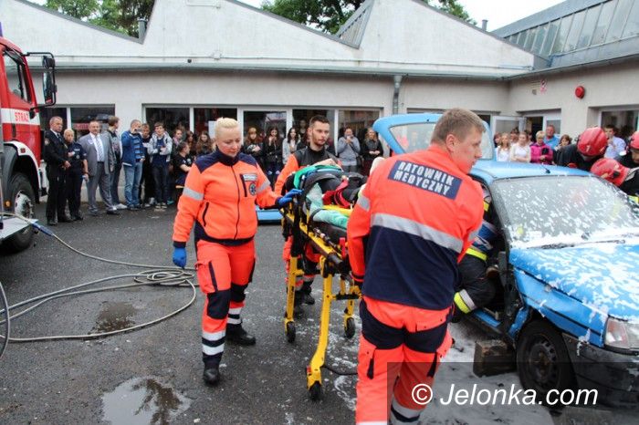 Jelenia Góra: O bezpieczeństwie w teorii i praktyce