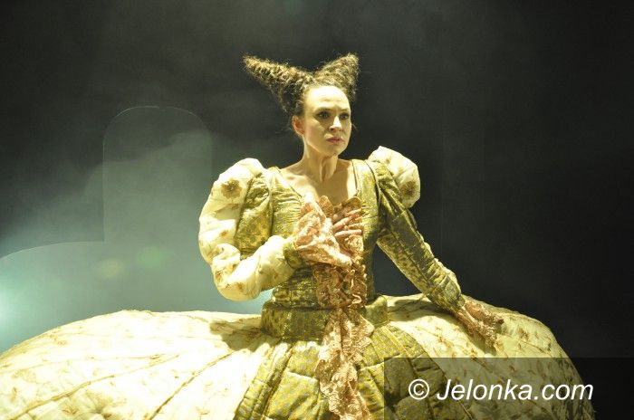 Jelenia Góra: „Miłość i polityka” oraz TEATsYKI – w Norwidzie