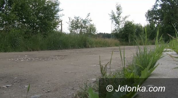 Jelenia Góra: Asfalt wróci na drogę po czterdziestu latach