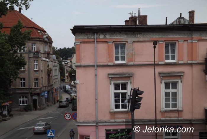 Jelenia Góra: (Nie)jasna sprawa miejskiego oświetlenia?
