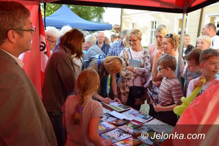 Powiat: Karkonosze promowane na Święcie Kaszy w Trzebiatowie