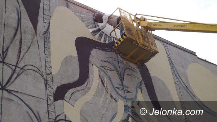 Jelenia Góra: W Jeleniej Górze powstają kolejne murale