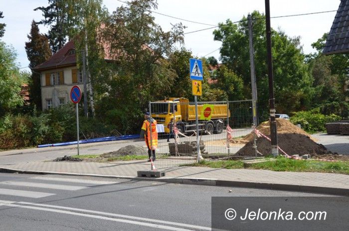 Jelenia Góra: Powstaje rondo w Cieplicach