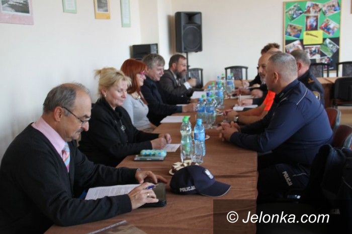 Jelenia Góra: Spotkanie o tym, jak pomóc zimą bezdomnym