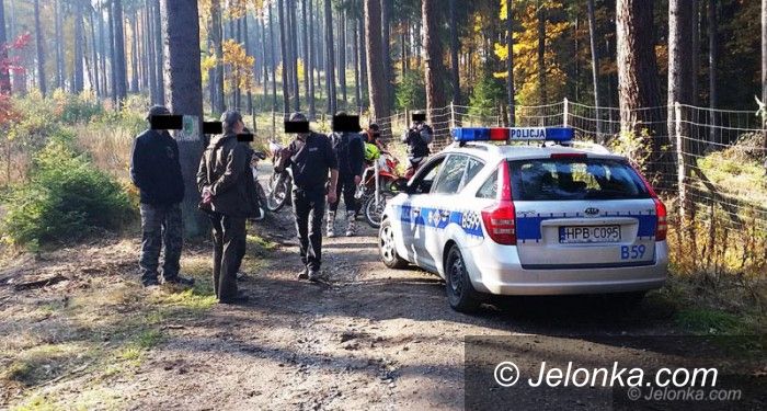 Region: Ukarani za jazdę motocyklem po lesie