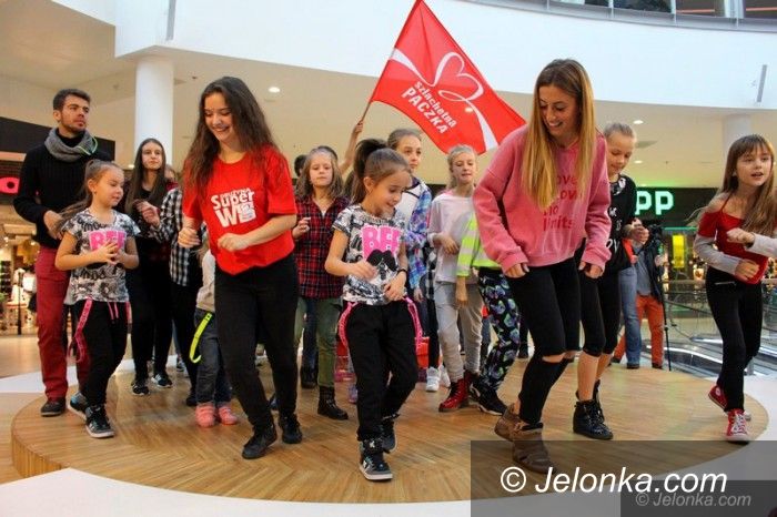 Jelenia Góra: Dzięki Szlachetnej Paczce mogą być szczęśliwi