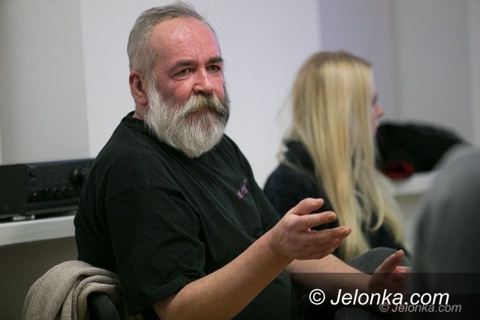 Jelenia Góra: Pustka w BWA na spotkaniu ze znanym twórcą