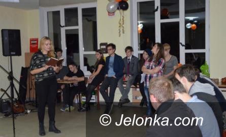 Jelenia Góra: Piszesz wiersze? Weź udział w slamie!