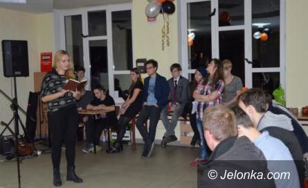 Jelenia Góra: Piszesz wiersze? Weź udział w slamie!