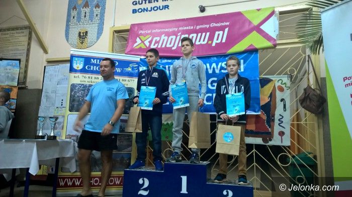 Chojnów: Wyłowili z wody dziewięć medali