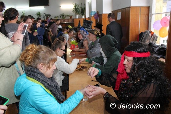 Jelenia Góra: Inspiracje andrzejkowe w „Handlówce”