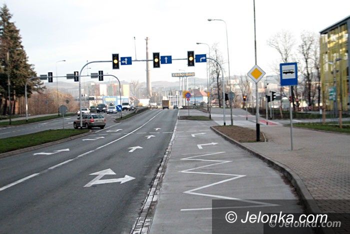 Jelenia Góra: Potrzebne wiaty na przystankach koło Mechanika