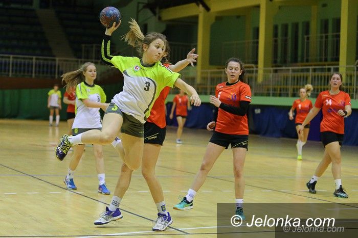 Jelenia Góra: KPR SMS rozbił Dziewiątkę