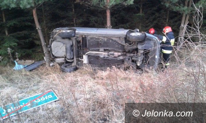 Jelenia Góra: Dachowanie na ul. Zgorzeleckiej