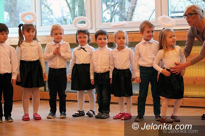 Jelenia Góra: Świateczne występy w prezencie rodzicom