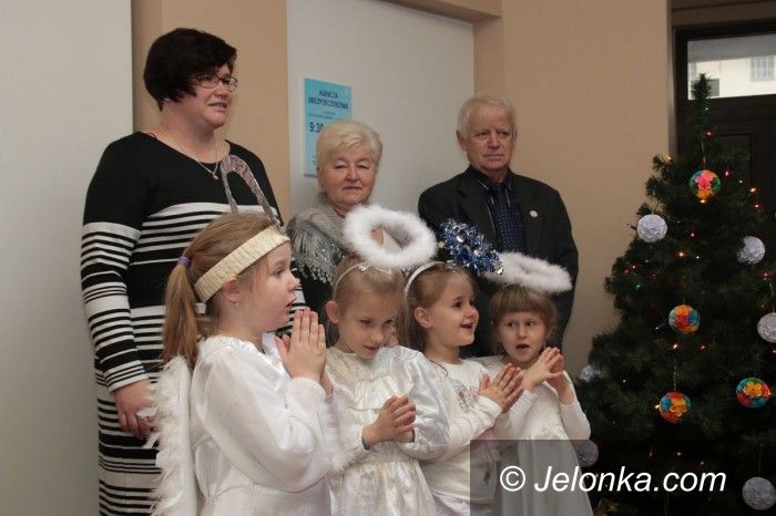 Jelenia Góra: Spotkanie opłatkowe z jasełkami w KSON–ie