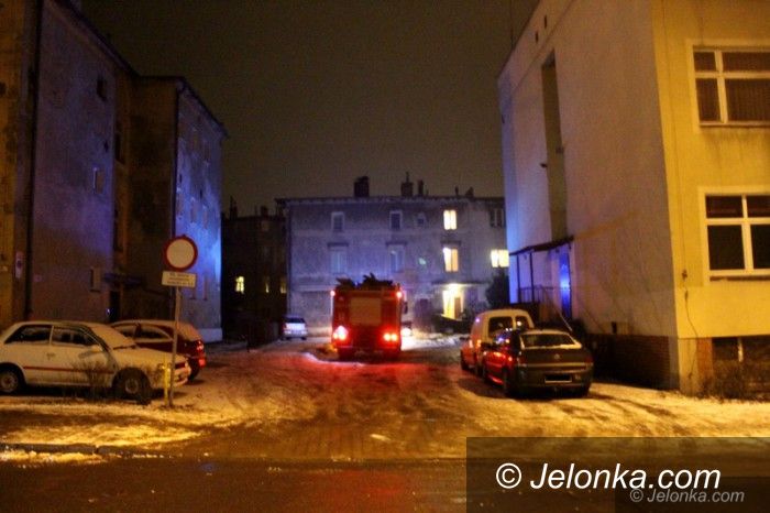 Jelenia Góra: Tlenek węgla przy Teatralnej