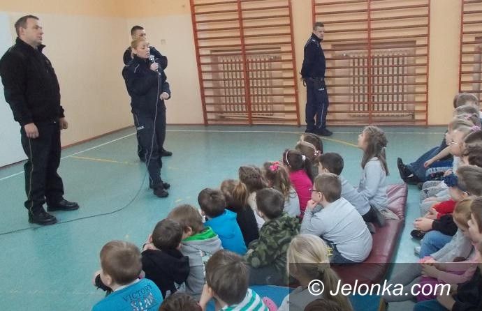 Jelenia Góra: O bezpiecznych feriach w „Siódemce”