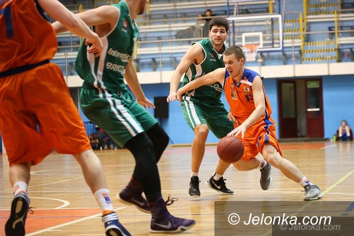Jelenia Góra: Koszykarze Sudetów rozgromili Muszkieterów
