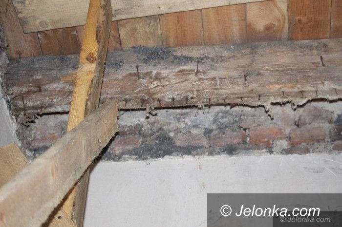 Jelenia Góra: Wewnątrzwspólnotowy spór o stropy