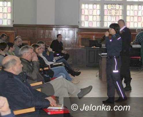Jelenia Góra: Jak reagować na zagrożenia terrorystyczne?