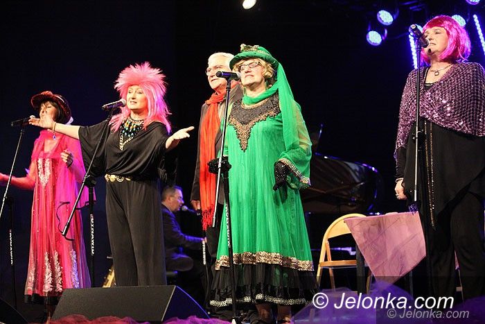 Jelenia Góra: Kabaret „Seniority” jak zawsze bawił do łez