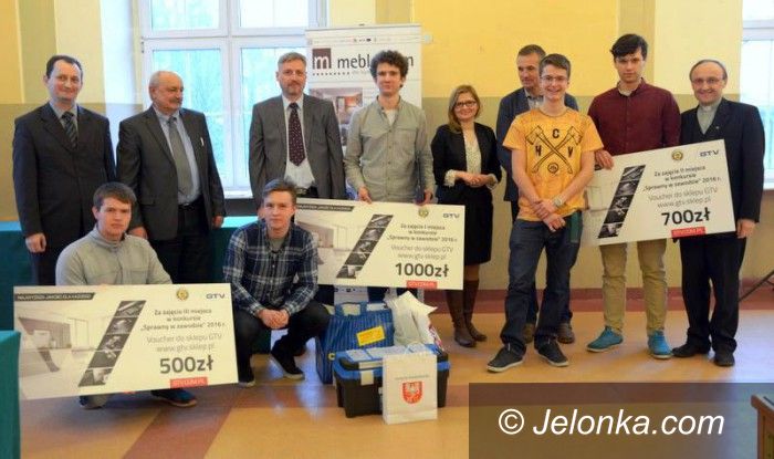 Jelenia Góra: Uczniowie Rzemiosł Artystycznych sprawni w zawodzie