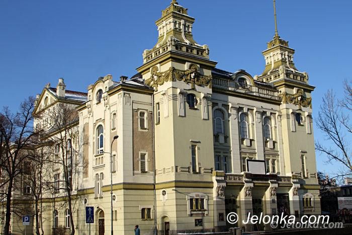 Jelenia Góra: Kiedy poznamy nowych dyrektorów szkół i teatru?