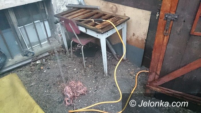 Jelenia Góra: Spalali odpady powodując zagrożenie