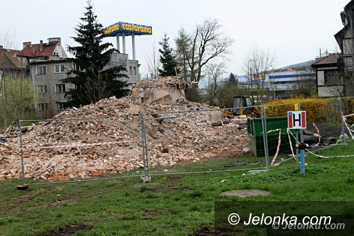 Jelenia Góra: Co stanie na miejscu dawnej bursy Ekonomika?