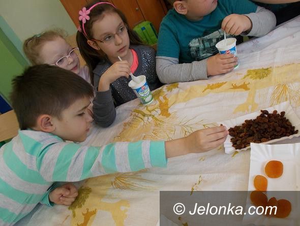 Jelenia Góra: Akcja “Śniadanie daje moc” w SP 7