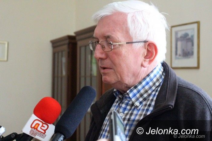 Jelenia Góra: Rektor KPSW  Marian Ursel zostaje