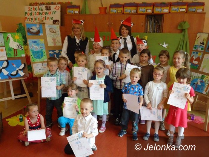 Jelenia Góra: Bocianie święto w „Trzynastce”