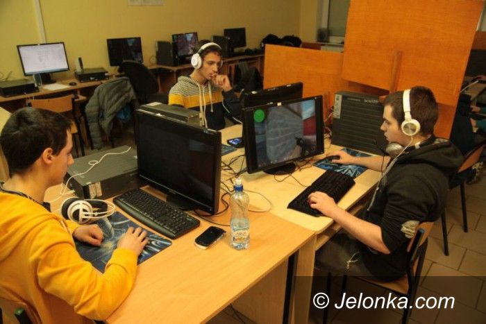 Piechowice: E–sport to nowy kierunek w ZSTiL