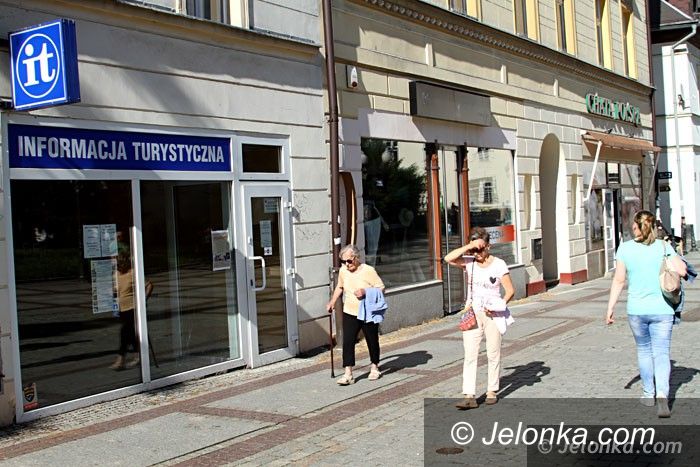Jelenia Góra: Sezon turystyczny bez informacji turystycznej?