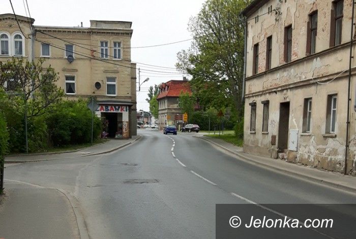 Jelenia Góra: Za wąskie chodniki w Cieplicach