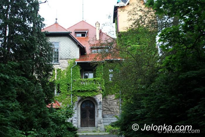 Jelenia Góra: Remont pałacyku na Zabobrzu znów odłożony