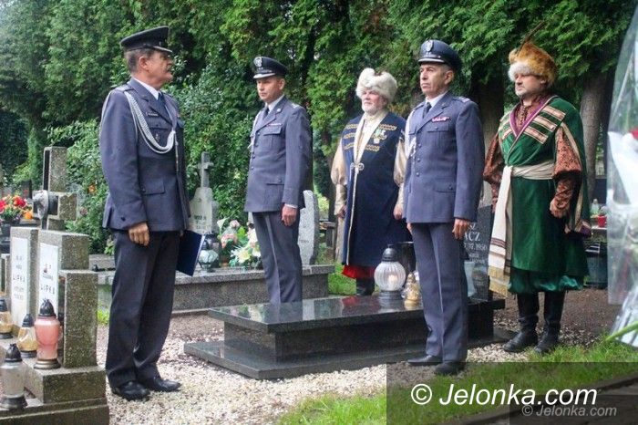 Jelenia Góra: Oddali cześć żołnierzowi Pierwszej Kompanii Kadrowej
