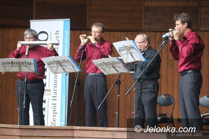 Jelenia Góra: Znane utwory na harmonijkach w Zdrojowym