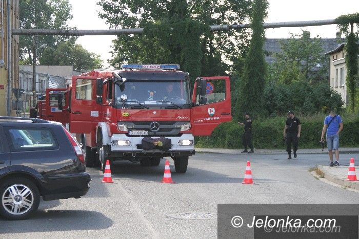 Jelenia Góra: Paliła się była fabryka papieru