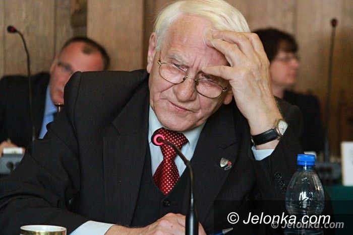 Jelenia Góra: Jutro sesja ze ślubowaniem radnego