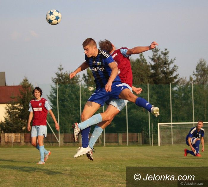 Jelenia Góra: IV liga: Derby dla Lotnika