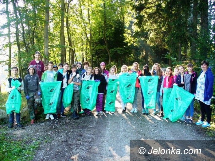 Janowice Wielkie: Posprzątali szlaki w Rudawach Janowickich
