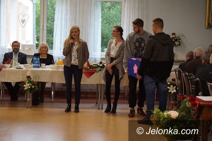 Jelenia Góra: „Mechanik”z niespodzianką dla seniorów