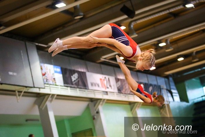 Jelenia Góra: Wysokie loty w hali przy Złotniczej