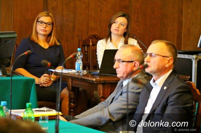 Jelenia Góra: Szanse i zagrożenia Centrum Usług Wspólnych