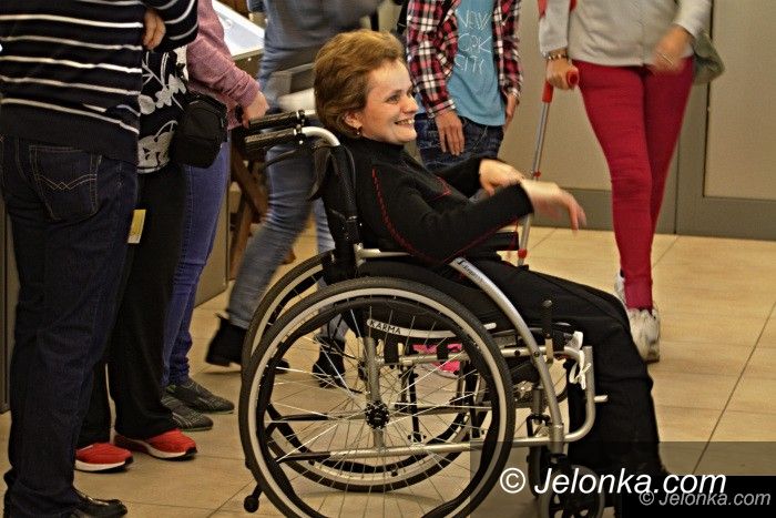 Jelenia Góra: Winda w muzeum, jak... u Barei