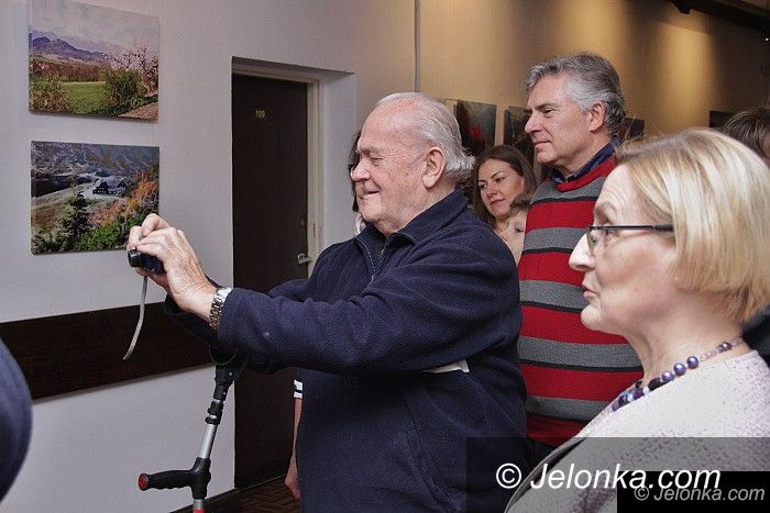 Jelenia Góra: „Świat Jest Kolorowy” – FotoGRAFIKI Marka Rawskiego